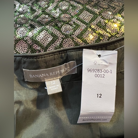 NWT Banana Republic Sequins Skirt Green Size 12 - Picture 5 of 5